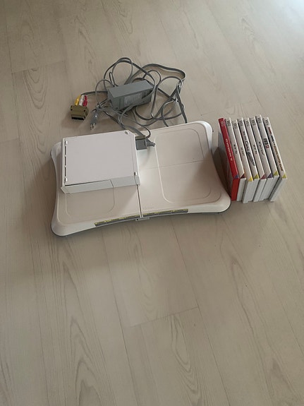 Product image 1 of 2