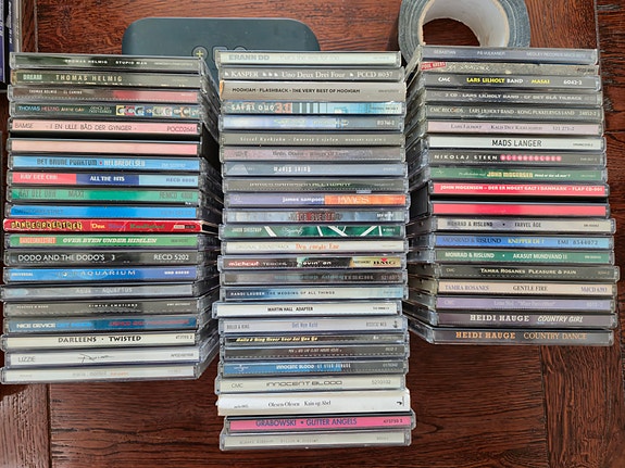 Product image 1 of 2