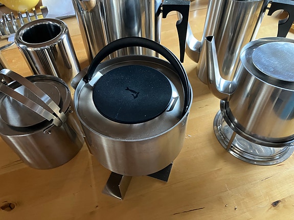 Product image 1 of 3