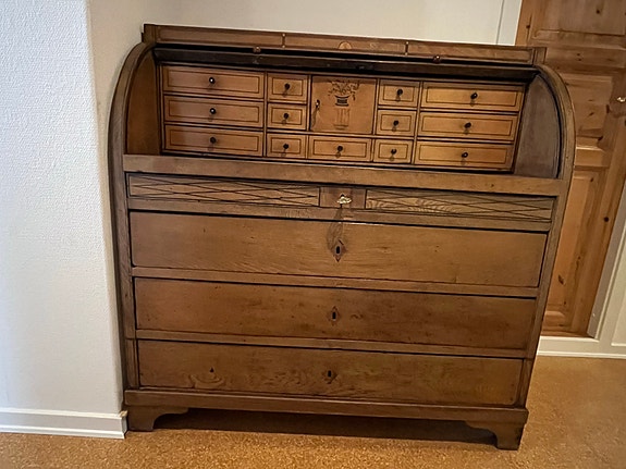 Product image 1 of 5