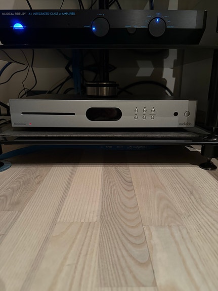 Product image 1 of 3