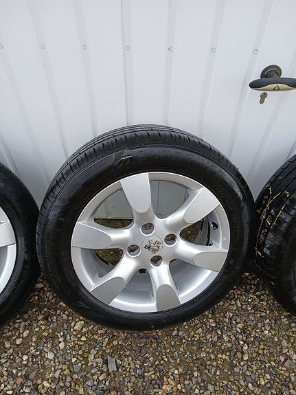 Product image 3 of 9