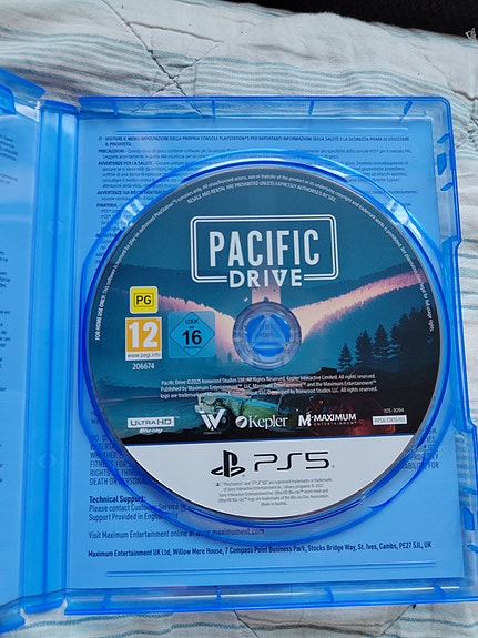 Product image 3 of 3