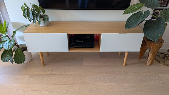 Product image 1 of 4