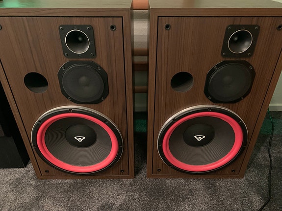 Product image 1 of 5