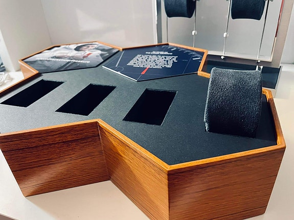 Product image 18 of 27