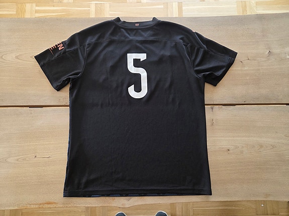 Product image 6 of 9