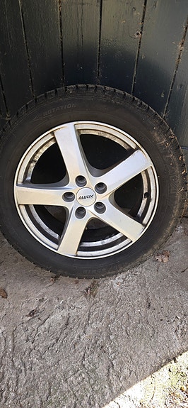 Product image 1 of 3