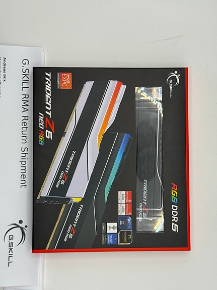 Product image 1 of 3