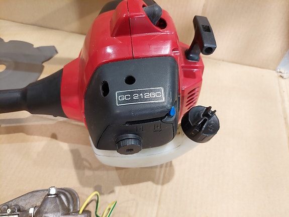 Product image 1 of 2