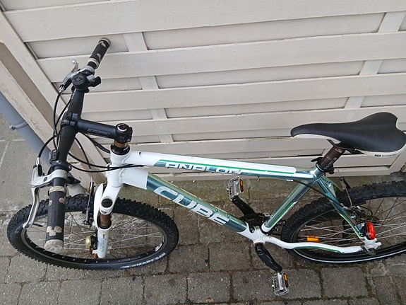 Product image 9 of 10