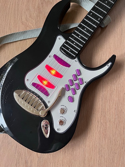 Product image 1 of 3