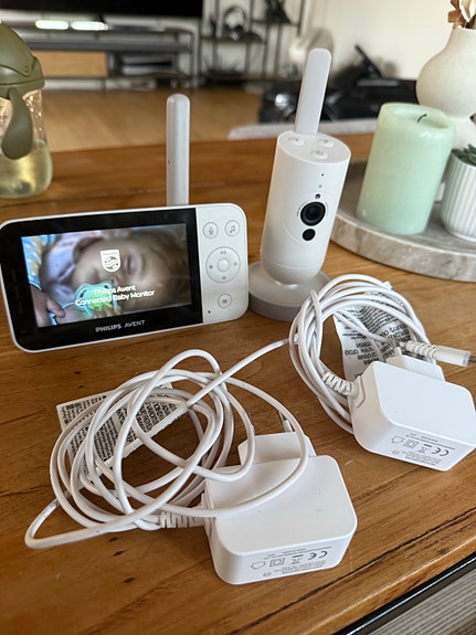 Product image 1 of 2