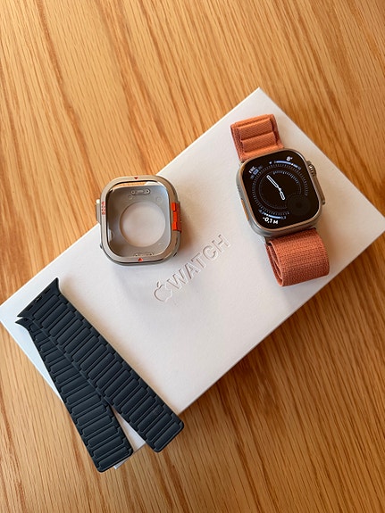 Product image 1 of 4