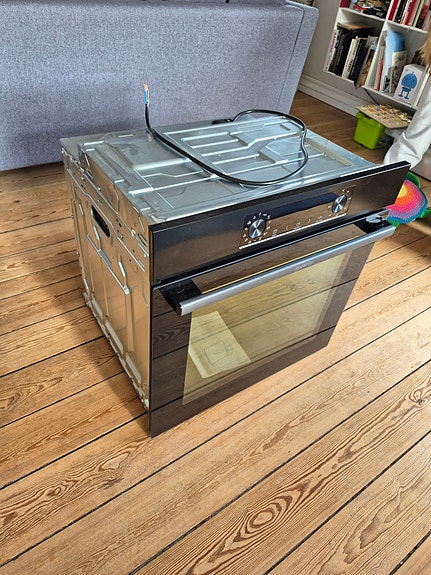 Product image 8 of 9