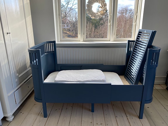 Product image 1 of 10