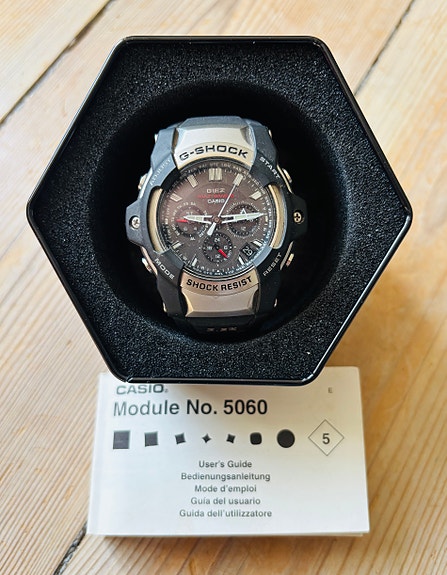 Product image 1 of 5