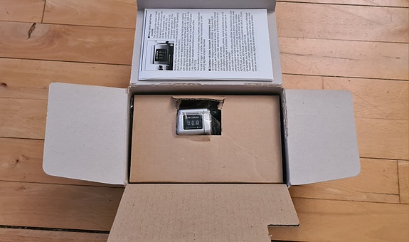 Product image 2 of 4