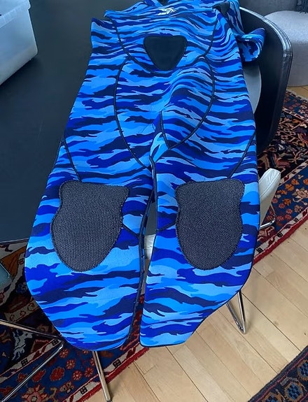 Product image 1 of 6