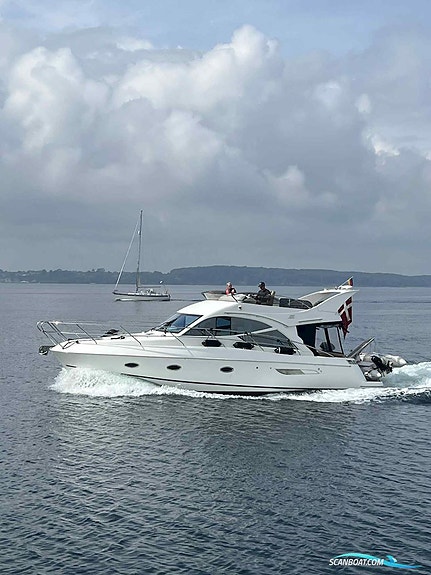 Galeon 390 Fly