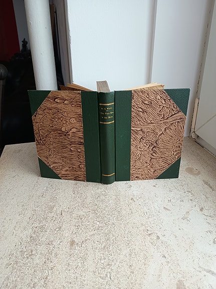 Product image 1 of 10