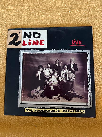 Product image 1 of 3