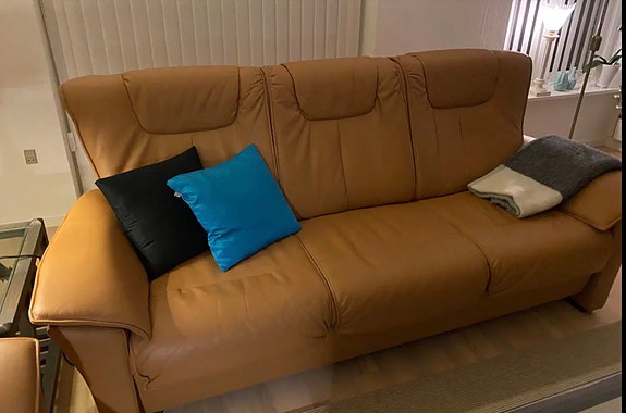 Product image 1 of 3