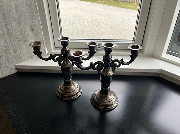 Product image 1 of 4