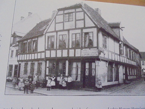 Product image 4 of 9