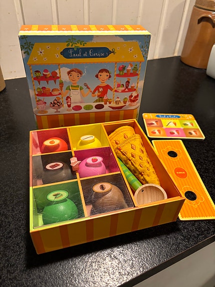 Product image 1 of 2