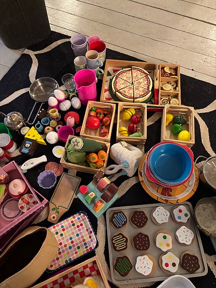 Product image 1 of 3