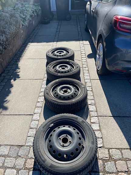 Product image 1 of 3