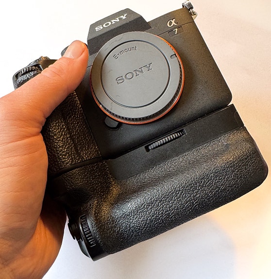 Product image 1 of 2