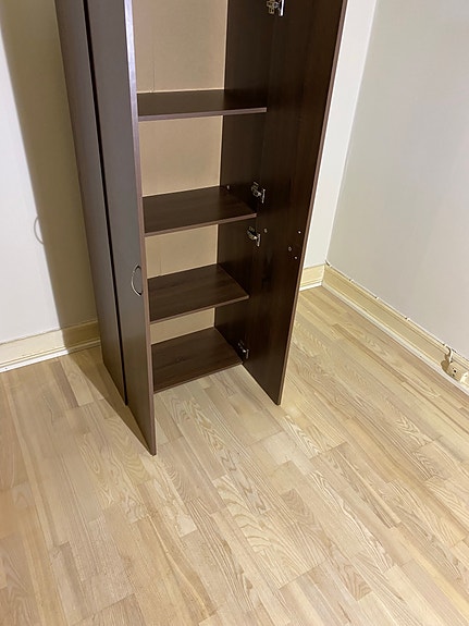 Product image 32 of 57