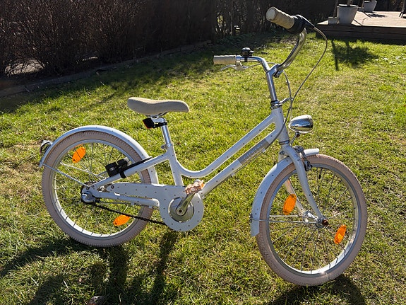 Product image 1 of 7