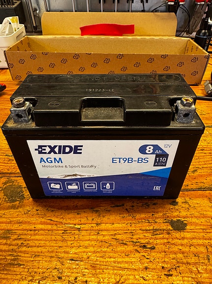 Product image 1 of 3