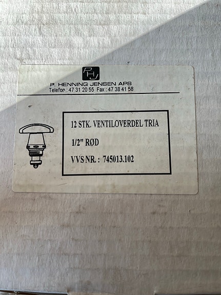 Product image 1 of 3