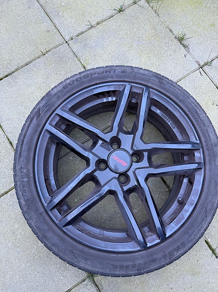 Product image 1 of 8