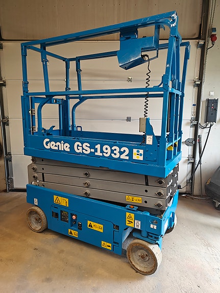 Product image 1 of 10