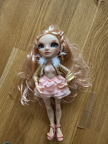 Product image 1 of 3