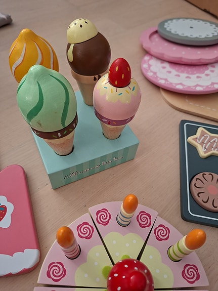 Product image 11 of 12