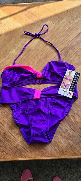 Product image 1 of 2