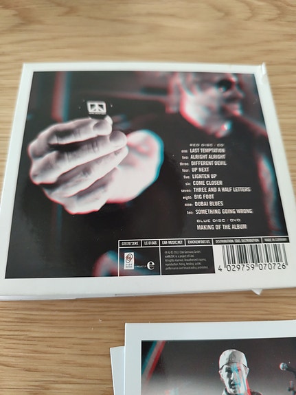 Product image 2 of 3