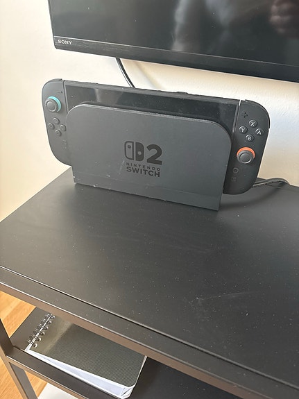 Product image 1 of 3