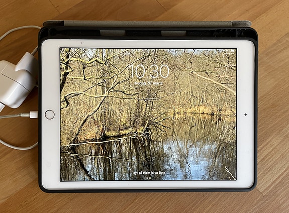 Product image 1 of 2