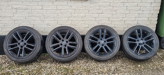 Product image 1 of 8