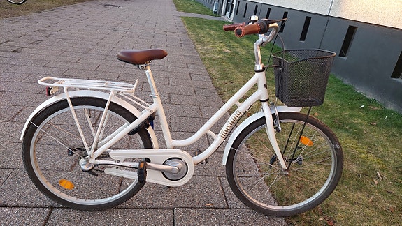 Product image 1 of 7