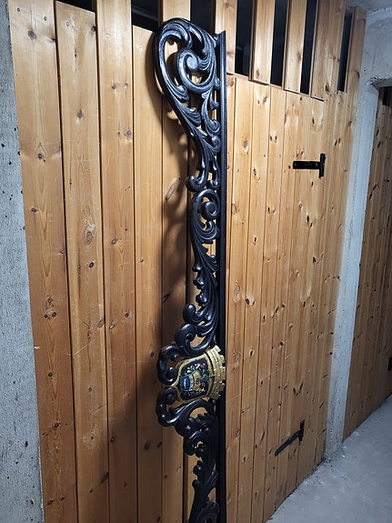 Product image 1 of 10