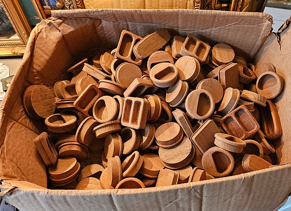 Product image 1 of 9