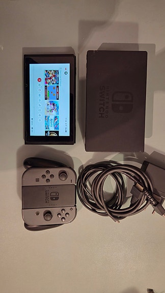 Product image 1 of 10